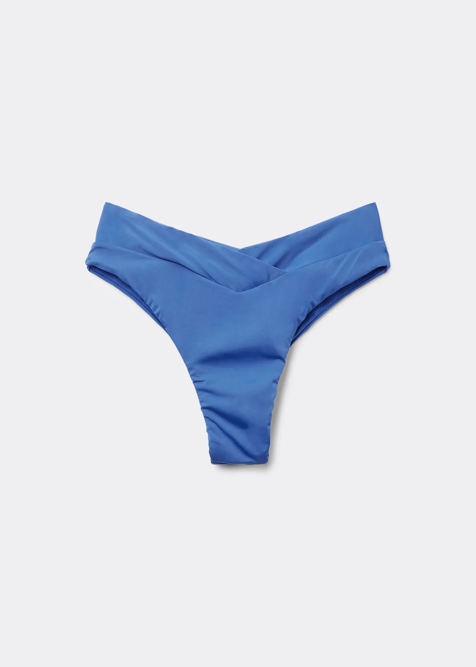 Brazyliany z wysokim stanem w kształcie V dół od kostiumu Indonesia