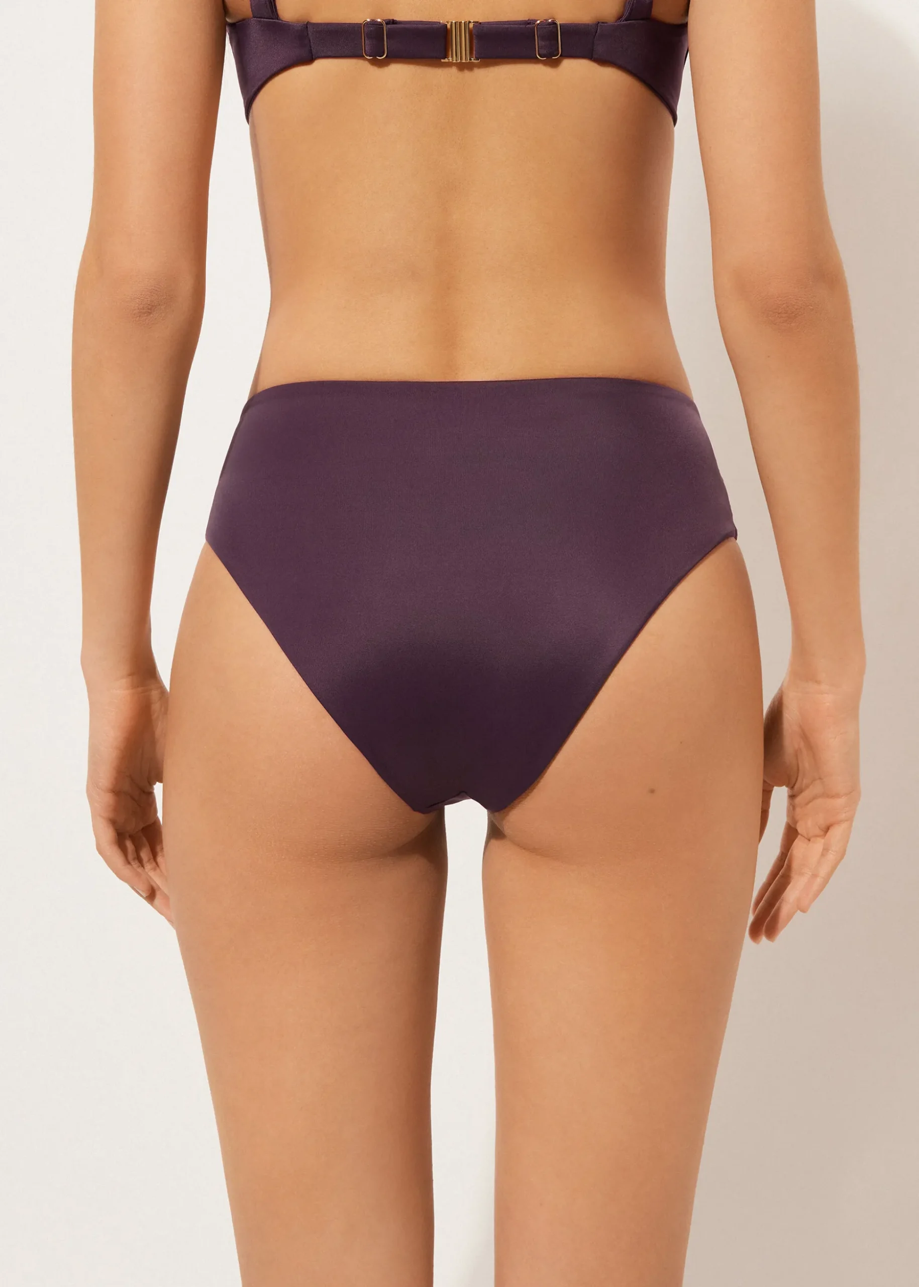 Figi wysokie drapowane dół od kostiumu Scultura