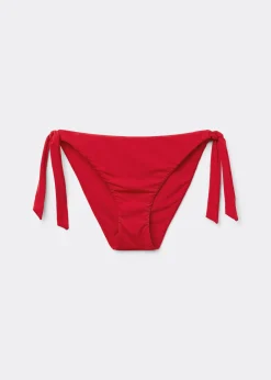 Figi z kokardami dół od kostiumu Indonesia