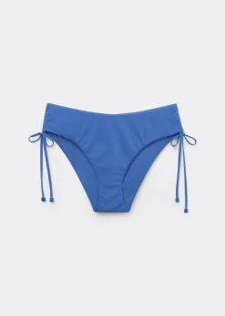 Figi z wysokim stanem i troczkami dół od kostiumu Indonesia