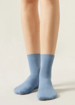 Krótkie skarpety z charakterystycznym brzegiem